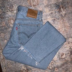 LEVIS JEANS